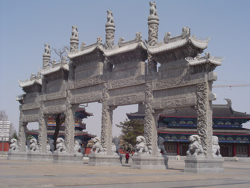 寺廟青石五門石牌坊