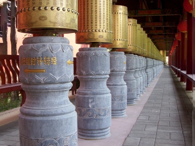  寺院經幢柱 